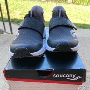 NWOT Boy's Saucony Sneakers